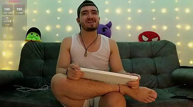 Dante Bones online show from February 1, 12:40 am