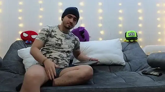 Dante Bones online show from January 28, 2:11 am