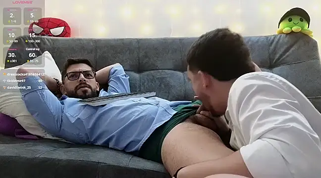 Dante Bones online show from February 12, 11:30 pm