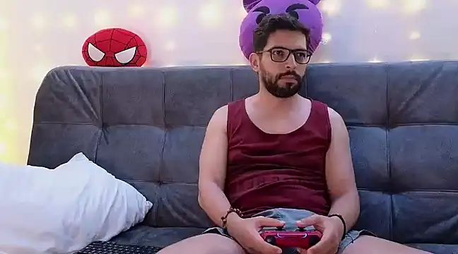 Dante Bones online show from February 5, 2:40 am