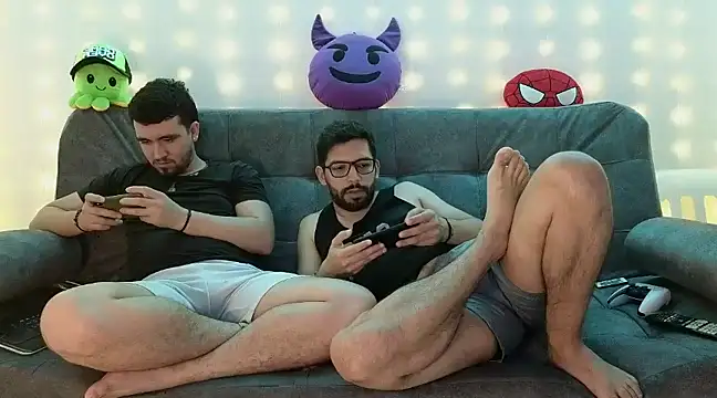 Dante Bones online show from January 30, 3:33 am