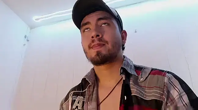 Dante Bones online show from March 12, 4:35 pm