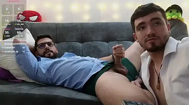 Snapshot of ErickBrant chatting on February 12, 11:30 pm ErickBrant online show from February 12, 11:30 pm