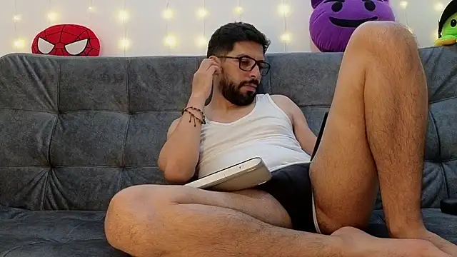 Snapshot of ErickBrant chatting on March 2, 2:51 am ErickBrant online show from March 2, 2:51 am