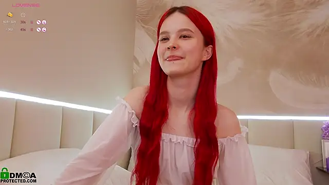 Snapshot of Rina_Red chatting on March 1, 5:31 am Rina Red online show from March 1, 5:31 am