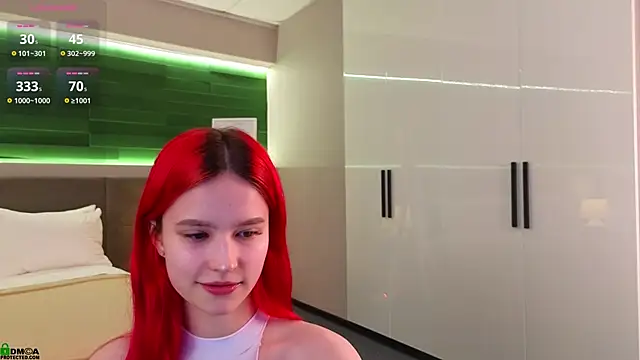 Rina Red online show from January 13, 1:42 am