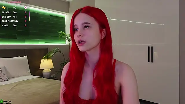 Rina Red online show from November 13, 1:31 am