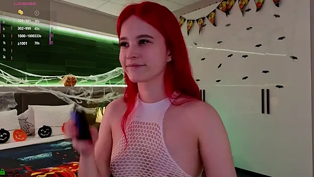 Rina Red online show from November 2, 1:32 am