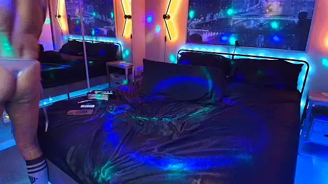 FoxxMiky7447 online show from April 5, 5:36 am