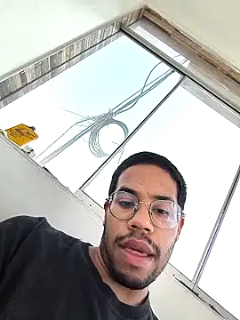 Snapshot of THEGOATHL chatting on October 30, 7:22 pm THEGOATHL online show from October 30, 7:22 pm