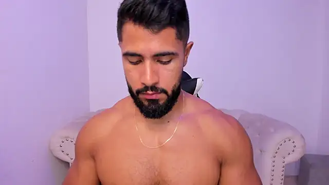 Santiago huntt online show from February 23, 8:31 pm