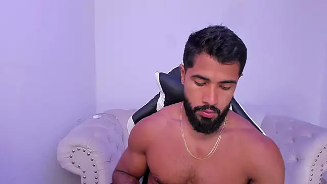 Snapshot of Santiago_huntt chatting on November 14, 12:42 pm Santiago huntt online show from November 14, 12:42 pm