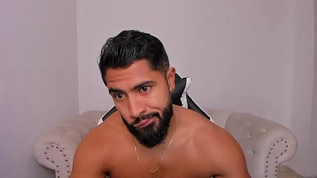 Santiago huntt online show from January 12, 12:34 pm