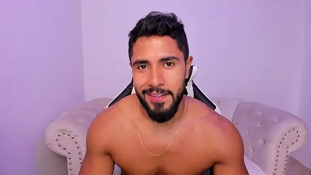 Santiago huntt online show from March 10, 8:57 pm