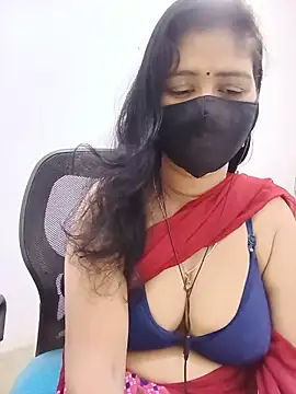 Snapshot of Lucky-Deepthi chatting on May 17, 11:27 pm Lucky-Deepthi online show from May 17, 11:27 pm