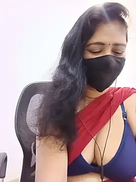 Snapshot of Lucky-Deepthi chatting on May 19, 12:26 am Lucky-Deepthi online show from May 19, 12:26 am