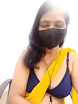 Lucky-Deepthi online show from January 7, 5:40 pm