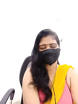 Lucky-Deepthi online show from April 19, 1:06 am