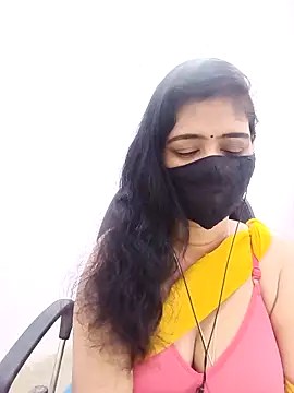 Snapshot of Lucky-Deepthi chatting on April 25, 11:46 pm Lucky-Deepthi online show from April 25, 11:46 pm