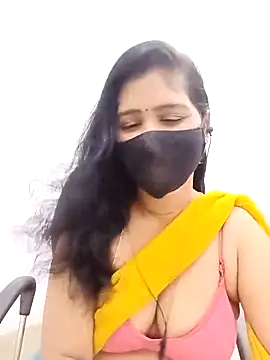 Snapshot of Lucky-Deepthi chatting on April 30, 12:50 am Lucky-Deepthi online show from April 30, 12:50 am