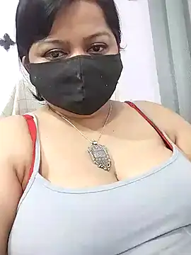 BigAssSarah online show from February 6, 8:27 pm