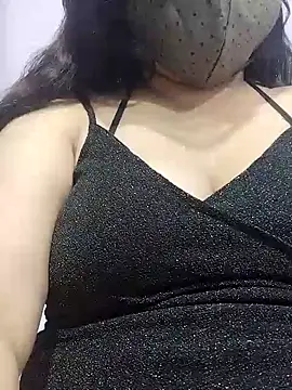 BigAssSarah online show from January 19, 1:21 am