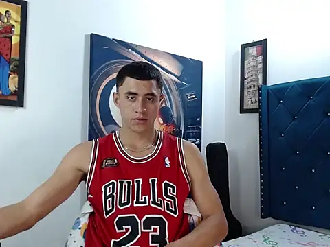 Cris steban1 online show from February 15, 5:52 am