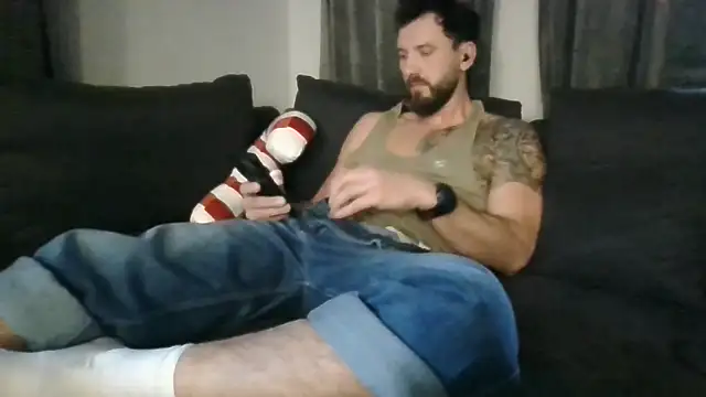 realdilf online show from December 1, 1:12 pm