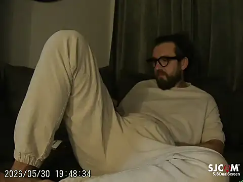 realdilf online show from May 30, 6:46 pm