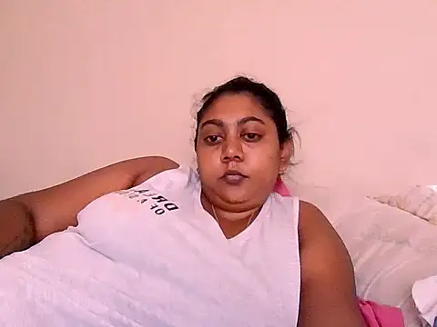Snapshot of Indian_Ruby99 chatting on February 5, 6:31 am Indian Ruby99 online show from February 5, 6:31 am