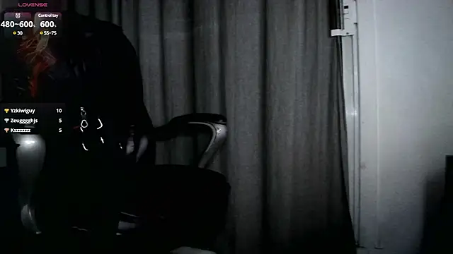 Snapshot of Marcolatin38 chatting on February 9, 10:09 am Marcolatin38 online show from February 9, 10:09 am