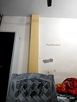 priyancyfun online show from December 19, 4:16 am