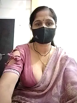 priyancyfun online show from November 14, 2:04 am