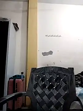 Snapshot of priyancyfun chatting on March 3, 2:40 am priyancyfun online show from March 3, 2:40 am