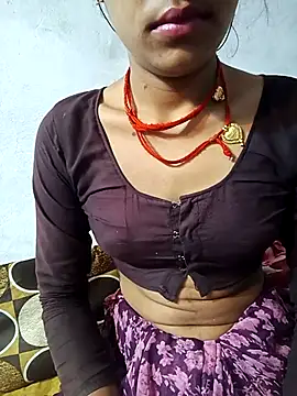 Amaya Bajwa online show from March 2, 9:52 pm