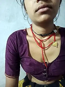 Amaya Bajwa online show from March 11, 9:59 pm