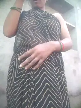 Amaya Bajwa online show from February 7, 4:42 am