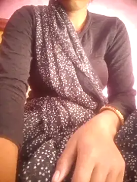 Amaya Bajwa online show from December 23, 6:12 am