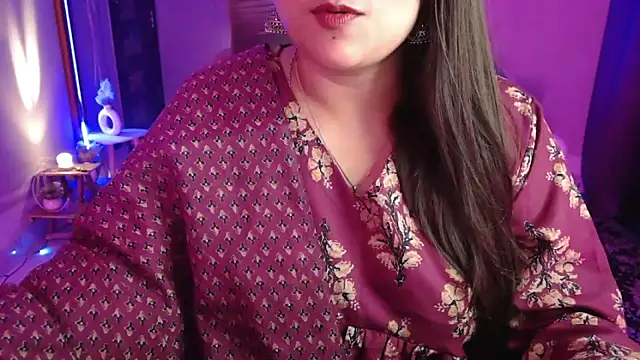 Mitikaa online show from October 18, 3:14 pm