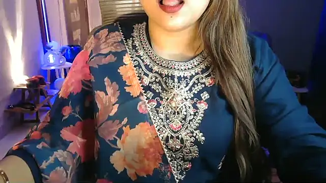 Mitikaa online show from May 15, 1:42 pm