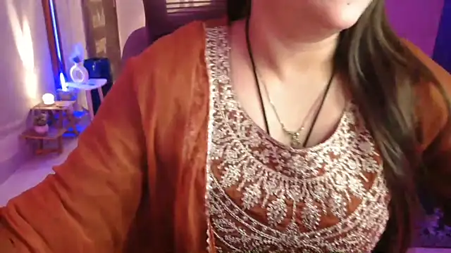 Mitikaa online show from January 6, 1:48 pm