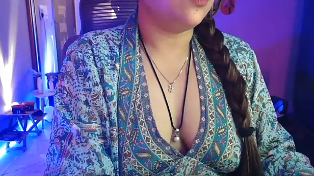 Mitikaa online show from March 18, 1:13 pm