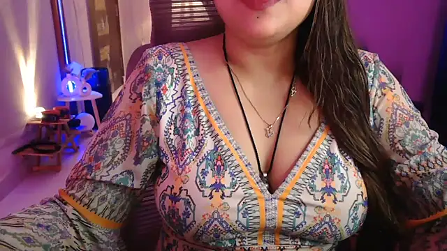 Mitikaa online show from May 8, 1:37 pm