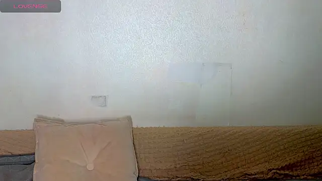 emilytrays online show from February 27, 7:30 am