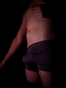 Henrique17sp online show from February 28, 8:09 am