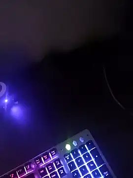 Henrique17sp online show from February 26, 3:25 am