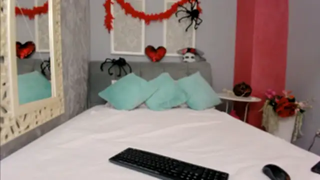 Snapshot of LustyRosee chatting on October 23, 3:00 pm LustyRosee online show from October 23, 3:00 pm