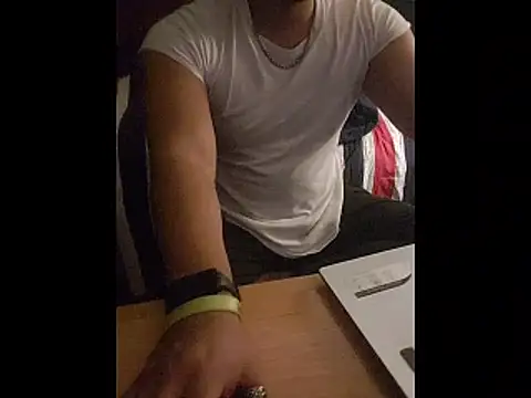 pitorico bb online show from December 19, 2:26 am