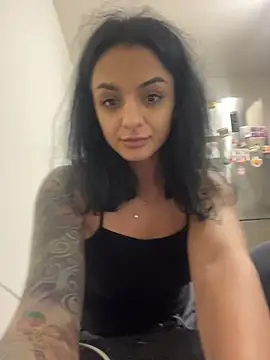 NNNoire online show from November 18, 3:15 pm