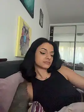 NNNoire online show from November 14, 1:48 pm